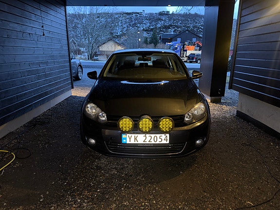 Volkswagen Golf VI 16 of 21