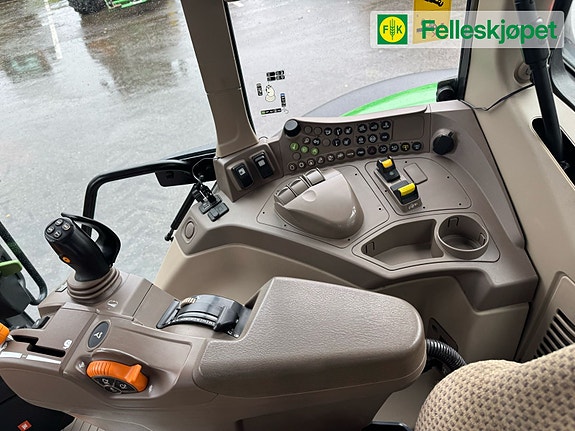 John Deere 6120M 8 of 12