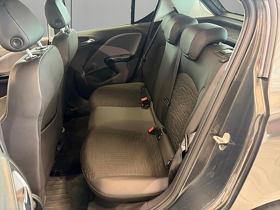 Opel Corsa 21 of 30