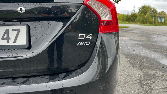 Volvo V60 9 of 16