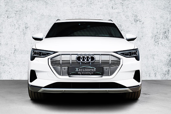 Audi e-tron 5 of 30