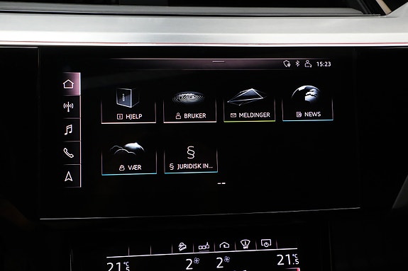 Audi e-tron 29 of 30