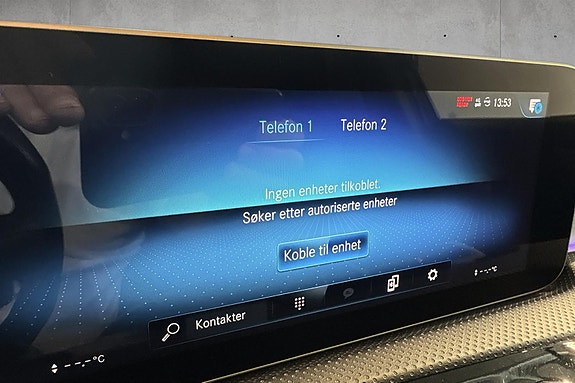 Mercedes-Benz A35 18 of 21