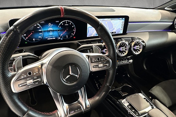 Mercedes-Benz A35 14 of 21
