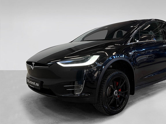 Tesla Model X 11 of 30