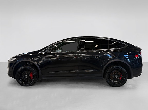 Tesla Model X 10 of 30