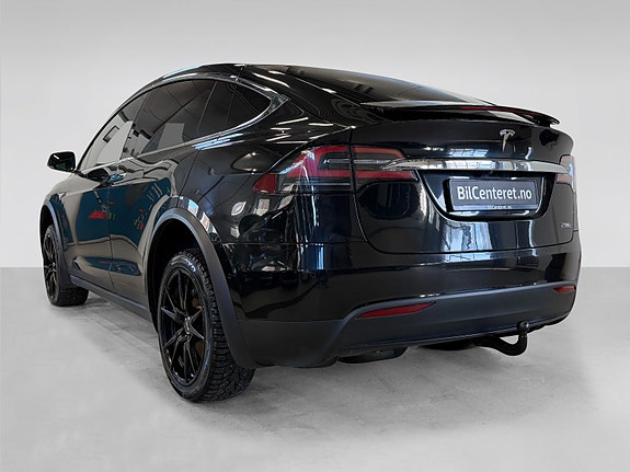 Tesla Model X 8 of 30