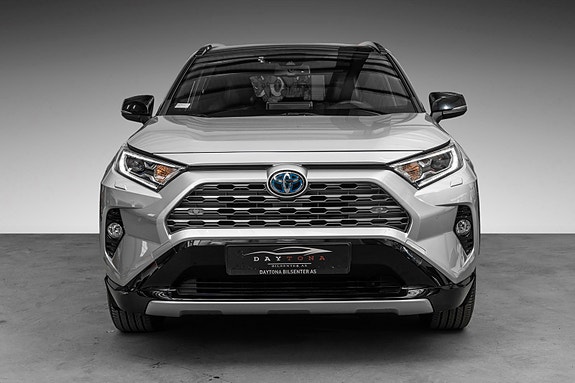 Toyota RAV4 5 of 25
