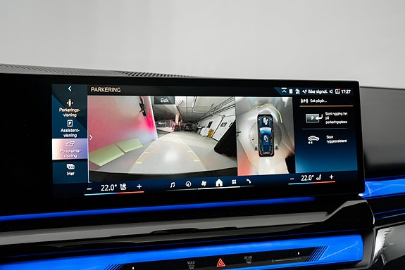 BMW i5 24 of 30