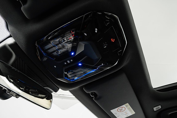 BMW i5 26 of 30