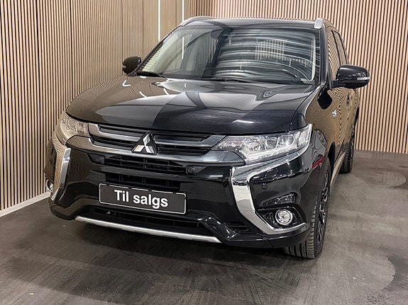 Mitsubishi Outlander 3 of 30