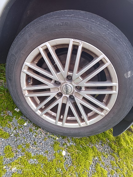 Volvo V70 5 of 9