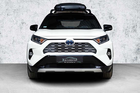 Toyota RAV4 4 of 24