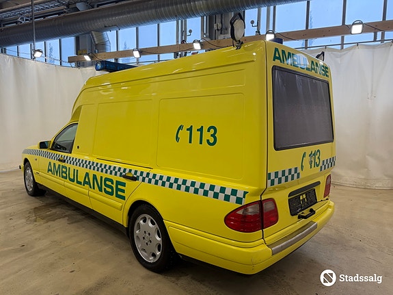 Mercedes-Benz - 5 of 10