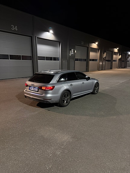 Audi A4 6 of 17