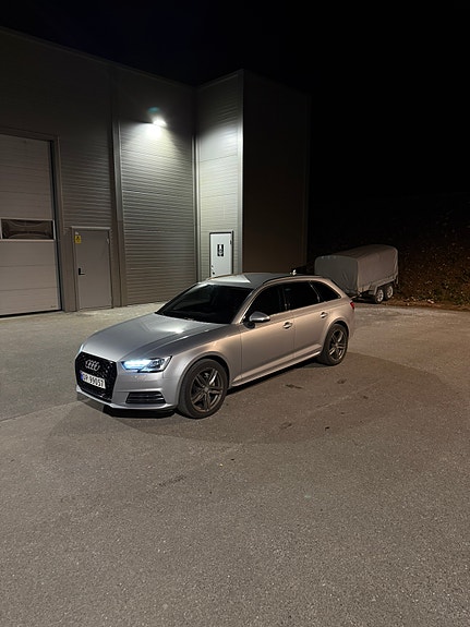 Audi A4 2 of 17