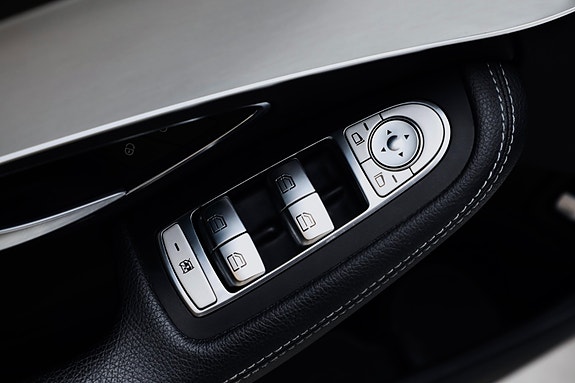Mercedes-Benz C350 e 20 of 25