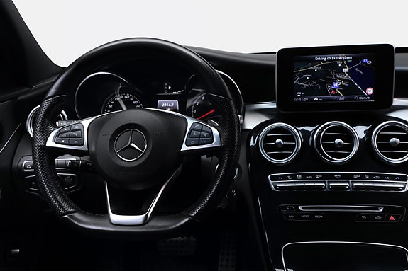 Mercedes-Benz C350 e 16 of 25
