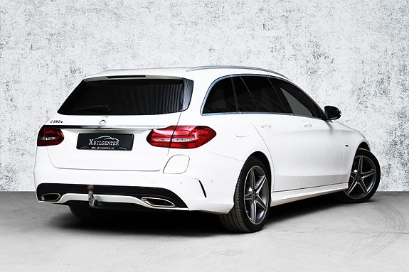 Mercedes-Benz C350 e 2 of 25
