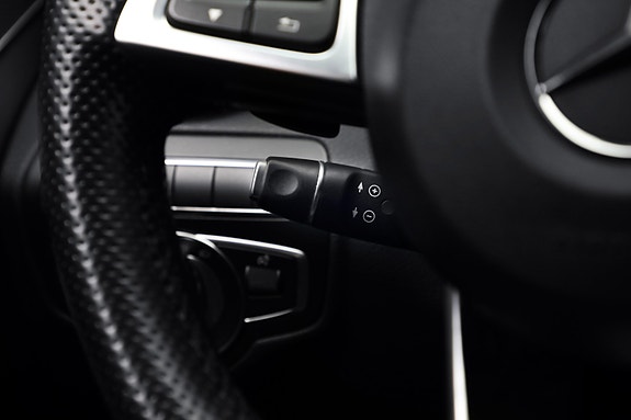 Mercedes-Benz C350 e 17 of 25