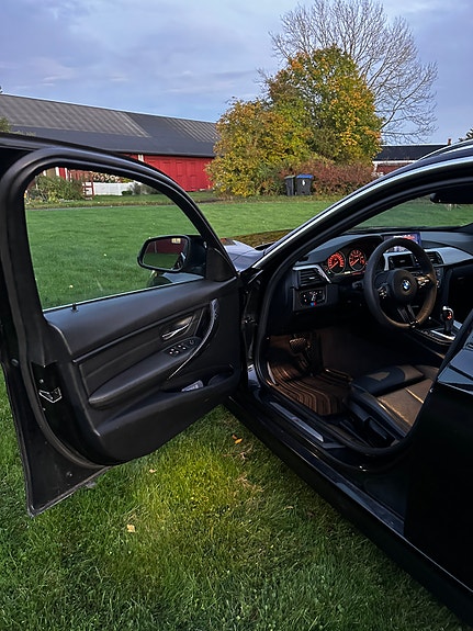 BMW 316i 10 of 15