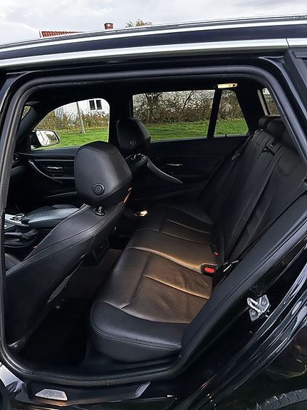 BMW 316i 15 of 15