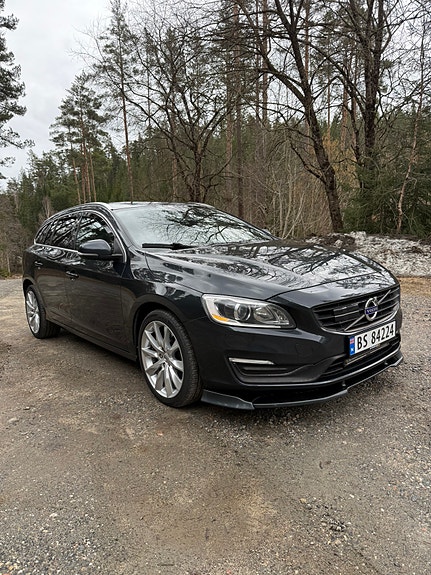Volvo V60 5 of 28
