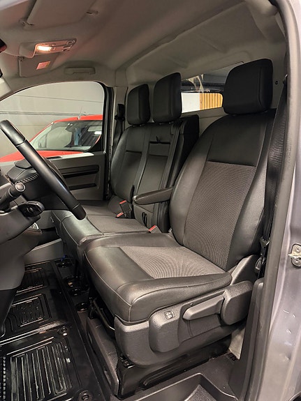 Toyota Proace 14 of 30