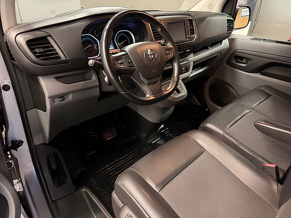Toyota Proace 13 of 30
