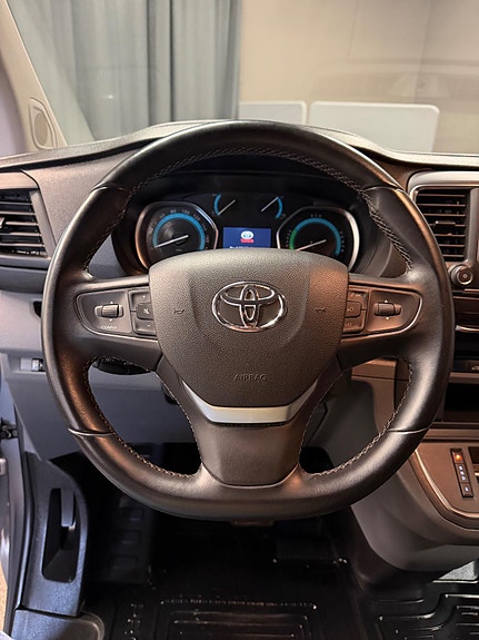 Toyota Proace 17 of 30