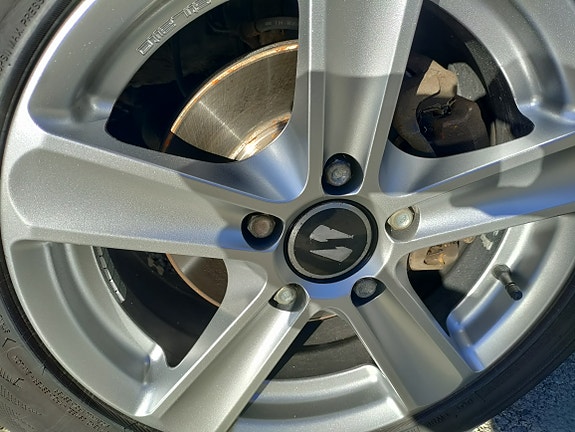 Toyota Auris 7 of 9