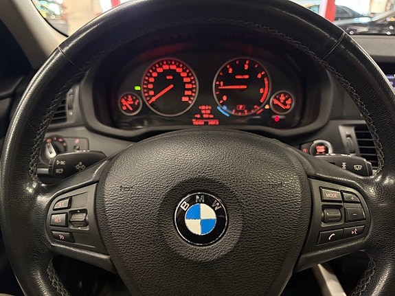 BMW X3 20 of 30