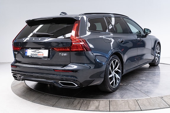 Volvo V60 9 of 30