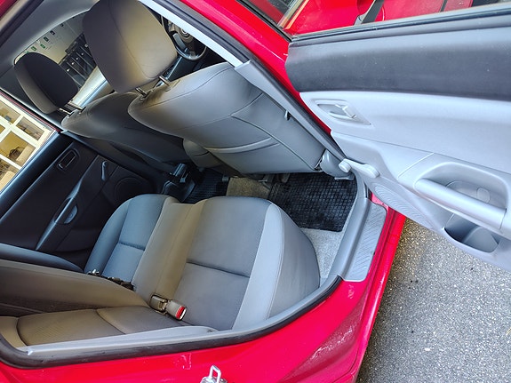 Mazda 3 5 of 6
