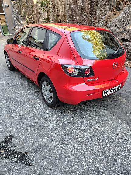 Mazda 3 3 of 6