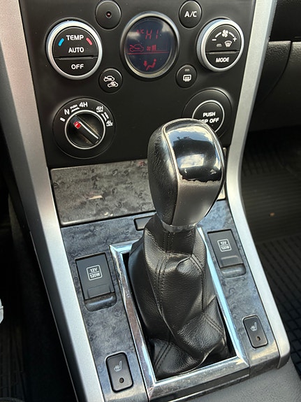 Suzuki Grand Vitara 13 of 14