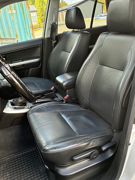 Suzuki Grand Vitara 8 of 14