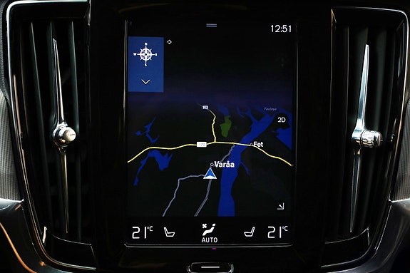 Volvo V90 26 of 30