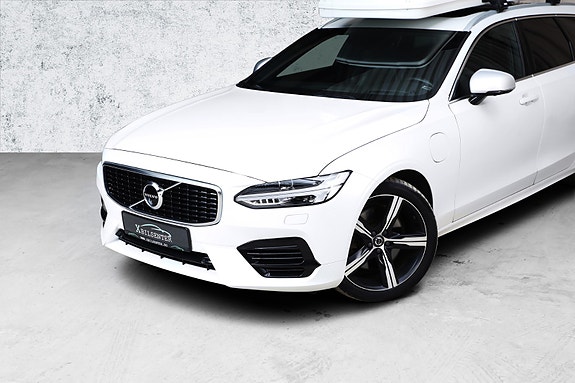 Volvo V90 3 of 30