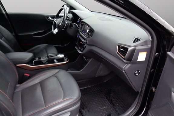 Hyundai IONIQ 15 of 30
