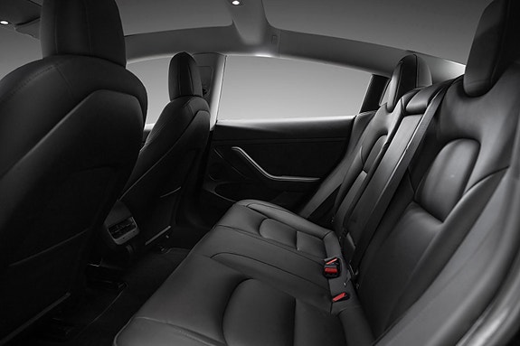 Tesla Model 3 12 of 20