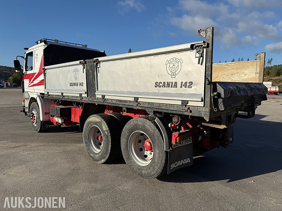 Scania R142H V8 6x2 tippbil –Zetterbergs påbygg m / 1070 kranhylser 8 of 30