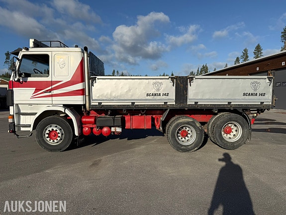 Scania R142H V8 6x2 tippbil –Zetterbergs påbygg m / 1070 kranhylser 9 of 30