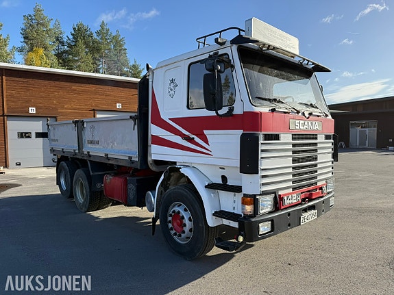 Scania R142H V8 6x2 tippbil –Zetterbergs påbygg m / 1070 kranhylser 4 of 30