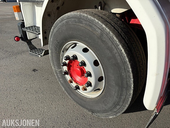Scania R142H V8 6x2 tippbil –Zetterbergs påbygg m / 1070 kranhylser 11 of 30