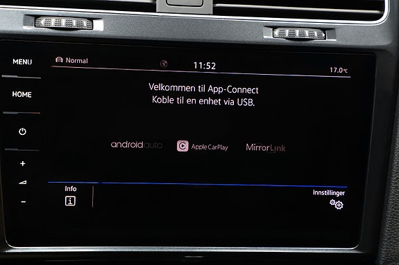 Volkswagen e-Golf VII 21 of 22
