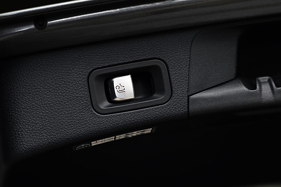 Mercedes-Benz C350 e 7 of 22