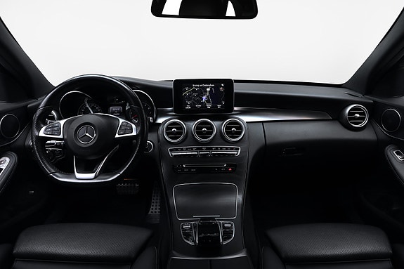 Mercedes-Benz C350 e 14 of 22