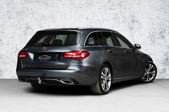 Mercedes-Benz C350 e 2 of 22