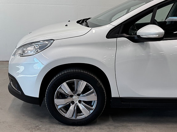 Peugeot 2008 8 of 30